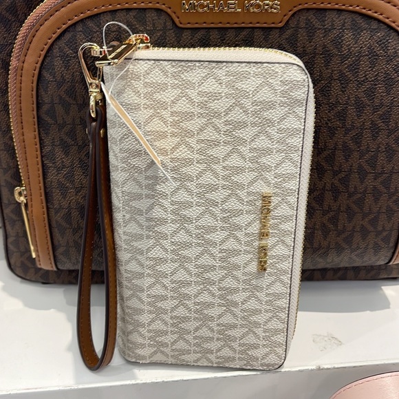 Michael Kors MK Signature Large Flat Multi-Function Phone Case Wallet Wristlet - Picture 6 of 16